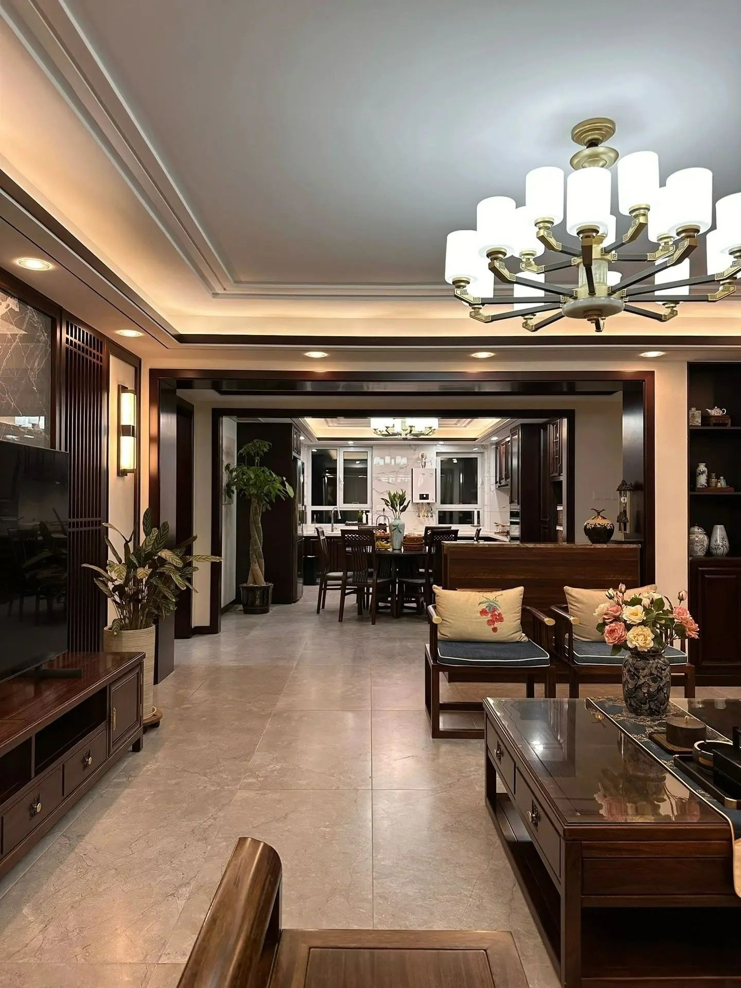 新中式家具定制應(yīng)該注意以下幾點！